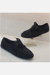 حذاء شمواه إيطالي فاخر – تصميم أنيق وجودة عالية