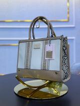 حقيبة نسائي جلد نقش